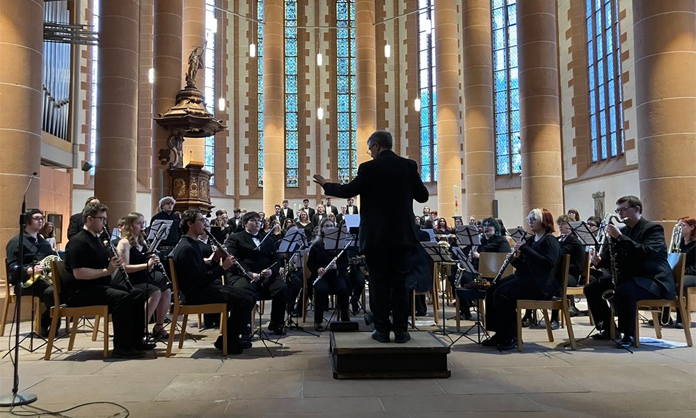 Symphonic Band Performs in Germany