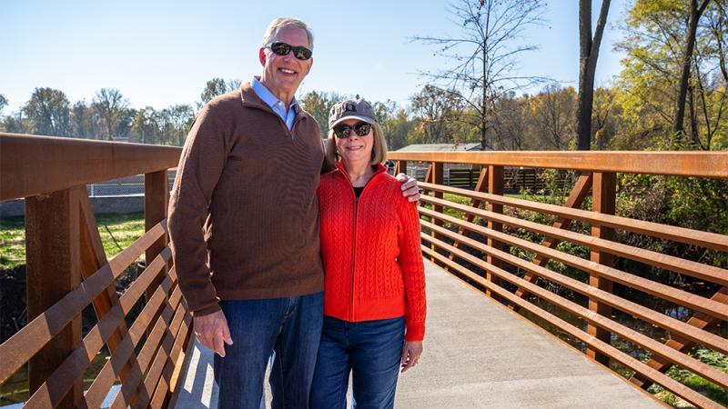 Ray and Sharon Farmen
